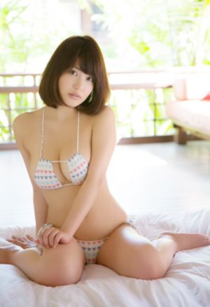 老头边吃奶边弄进去呻吟_BD英语免费观看